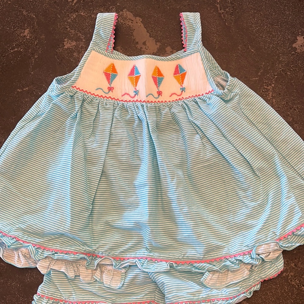 Velani Classics two piece set